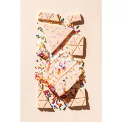 Lucinda's Birthday Cake Chocolate Bar New