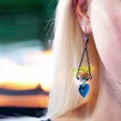 Lucinda's Blossom Vase Earring